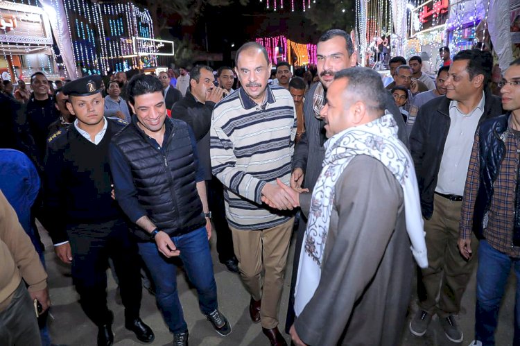 محافظ سوهاج يتفقد أعمال رصف ورفع كفاءة منطقة إيديال والسوق القديم بمدينة ناصر