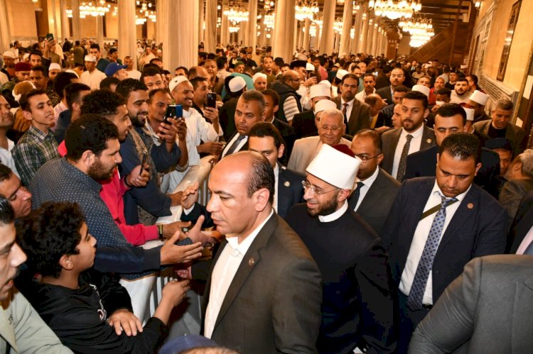 وزير الأوقاف يشهد احتفال إحياء ذكرى يوم بدر بمسجد الإمام الحسين