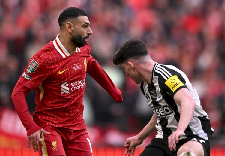 نيوكاسل يونايتد يفوز على ليفربول ويتوج بكأس الكاراباو