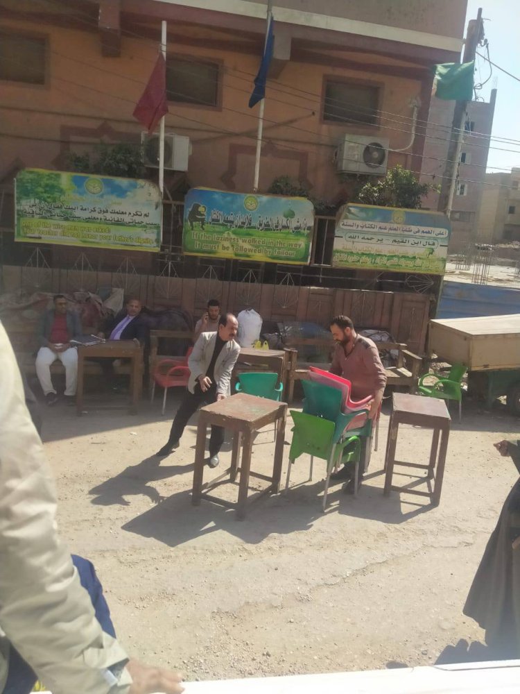 تحرير 127 مخالفة اشعالات طريق  ومراجعة رخص محلات تجارية بالمنيا