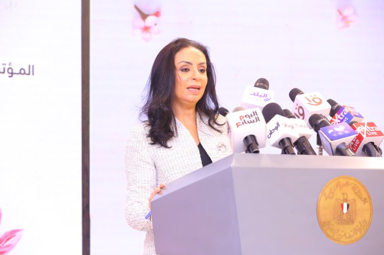 الأم المثالية الأولي على مستوي الجمهورية من محافظة البحر الأحمر