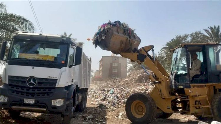 رفع 450 طن مخلفات وقمامة خلال حملات نظافة مكبرة بالمنيا
