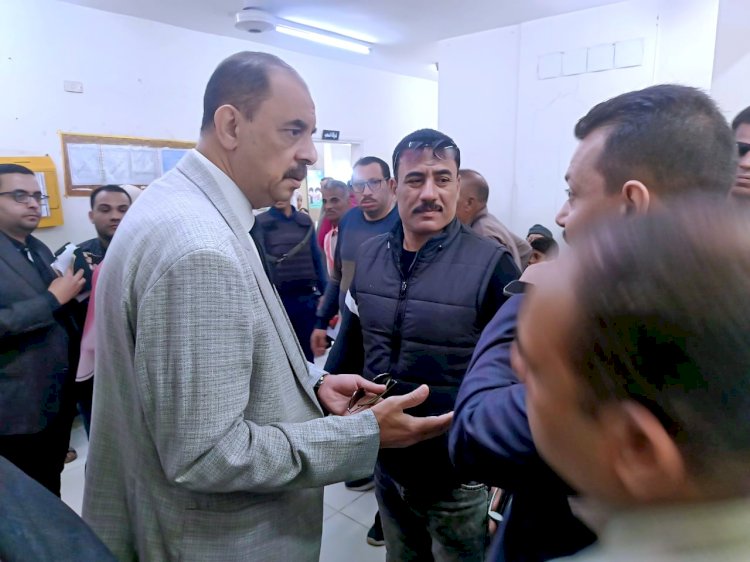 سراج  يتفقد الوضع العام بالشوارع ومستوى الخدمات المقدمة للمواطنين باخميم