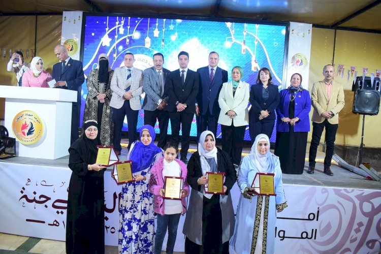 حماة الوطن  يكرم 300 أم مثالية في احتفالية كبرى بسوهاج
