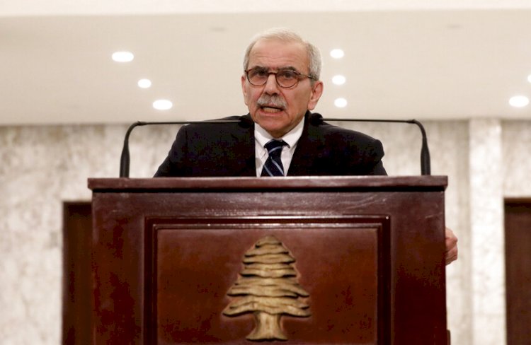 بعد إطلاق الصواريخ من لبنان علي دولة الاحتلال رئيس وزراء لبنان يحذر من الرد