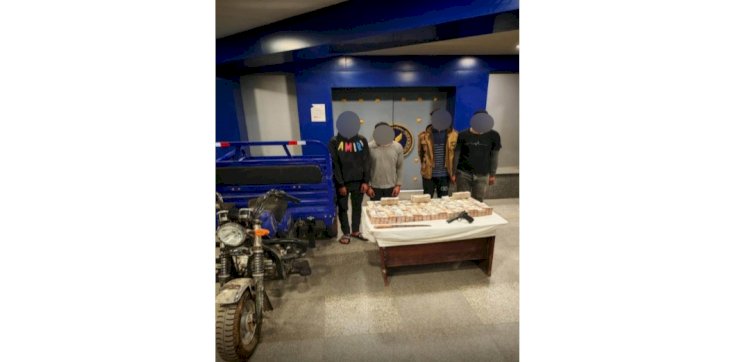 القبض علي مرتكبي سرقة شركة المدفوعات الإلكترونية بالاكراه بالجيزة