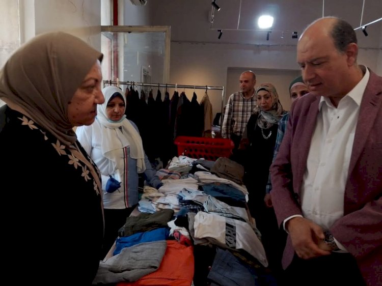 الفنون التطبيقية بجامعة حلوان تنظم معرضًا خيريًا