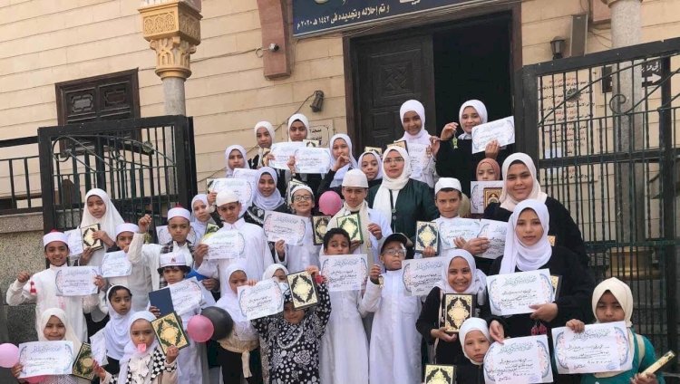 دور بارز لواعظات الاوقاف في تنظيم فعاليات تكريم حفظة القرآن الكريم