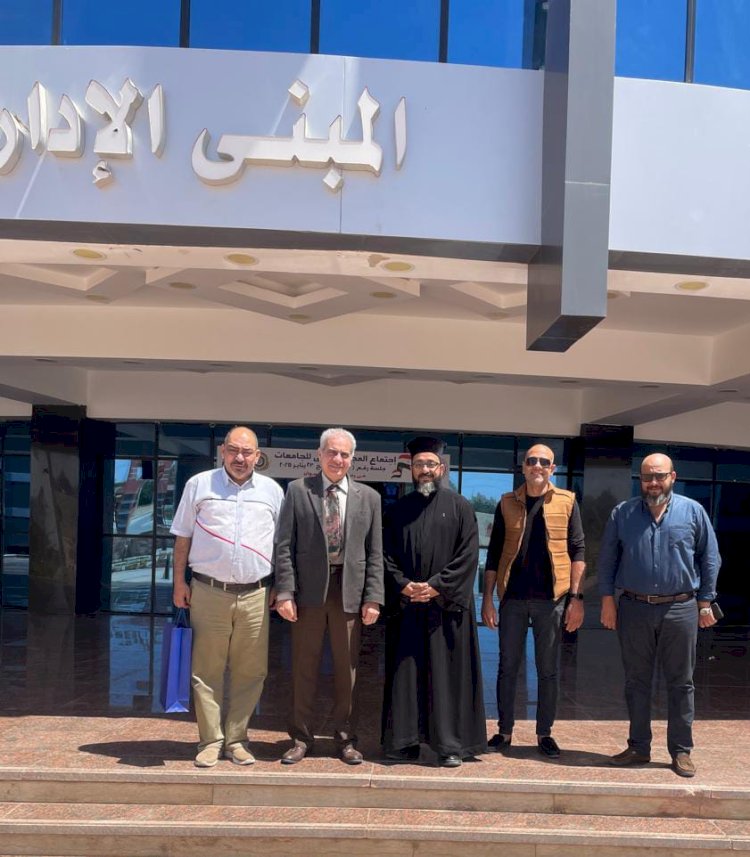 وفد الكنيسة الكاثوليكية يزور جامعة أسوان لتقديم التهنئة بعيد الفطر المبارك