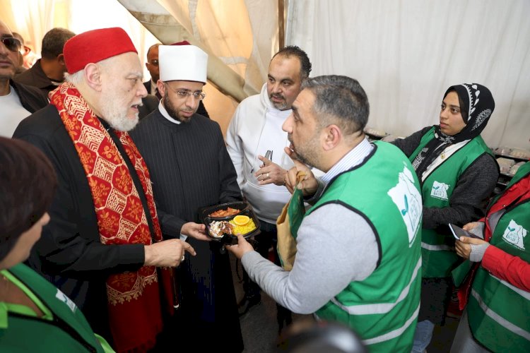 "الأزهري" و"جمعة" يتفقدان إحدى الخيم الرمضانية بمدينة السادس من أكتوبر