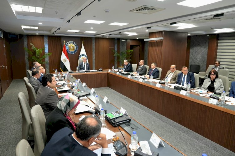 بدوي خلال جمعية كارجاس مواقع حيوية لتحقيق الانتشار لمحطات تموين السيارات بالغاز