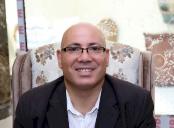 على بُعد غيمةٍ مُثقلةٍ .. شعر عبدالناصر الجوهري - مصر