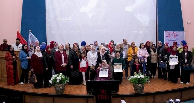 الجامعة المصرية الروسية تكرم الأمهات المثاليات والطلاب المتميزين