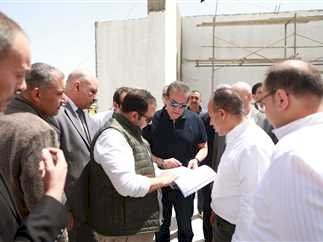وزير الصحة ومحافظ المنيا يتفقدان مشاريع  طبية بالشيخ زياد