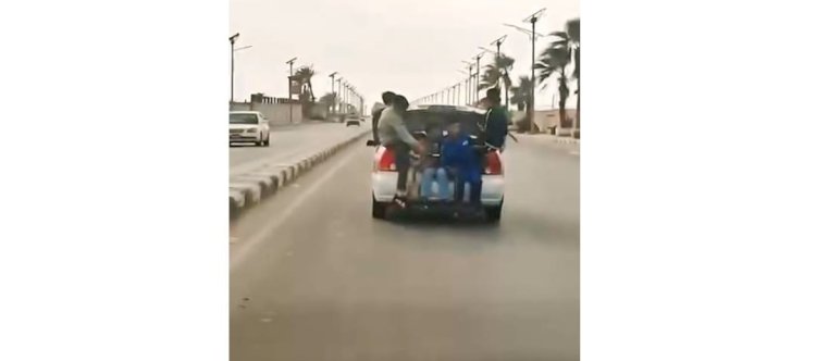 كشف ملابسات  فيديو عن جلوس اطفال  داخل حقيبة خلفية لسيارة ببورسعيد