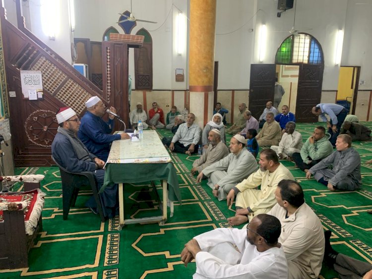 حملة صحح مفاهيمك تعقد  ١٠٨ ندوة علمية بعنوان حرمة رشق وسائل المواصلات بالحجارة