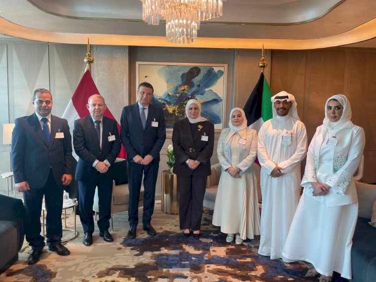 وزير الزراعة يبحث مع وزيرة المالية والاستثمار الكويتية زيادة فرص الاستثمار