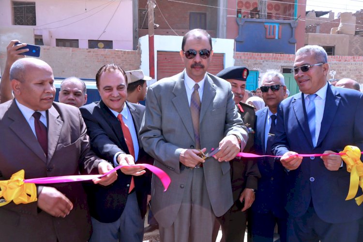 محافظ سوهاج يفتتح مدرستين جديدتين بطهطا في احتفالات عيد المحافظة