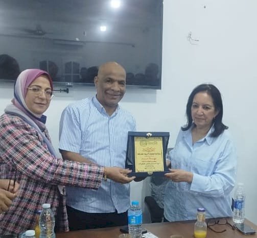 مستشار وزير الثقافة تدعو إلى تسجيل الجلابية  والعسل الأسود ضمن التراث غير المادي