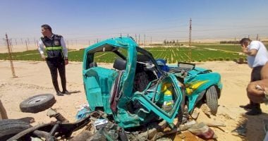 النيابة العامة تعاين موقع حادث تصادم ملوي في المنيا