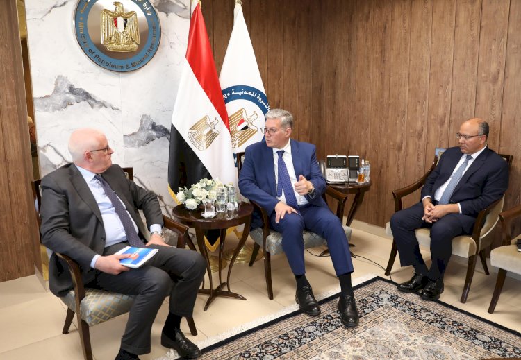 وزير البترول يبحث انشطة انرجيز الايطالية الفترة القادمة