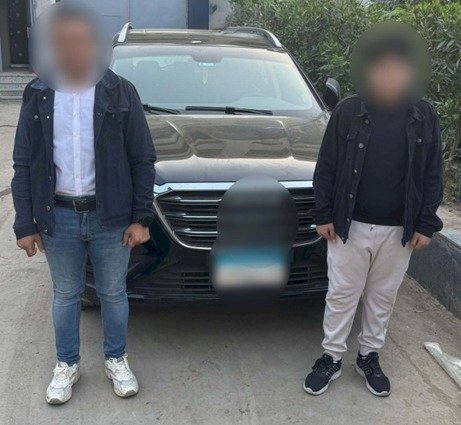 نكشف فيديو قيام طفل بقيادة سيارة بالجيزة