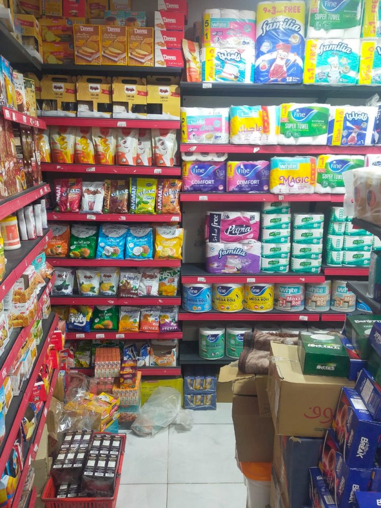 تحرير 25 محضر والتحفظ على مواد غذائية وعصائر  منتهية الصلاحية ببنى سويف