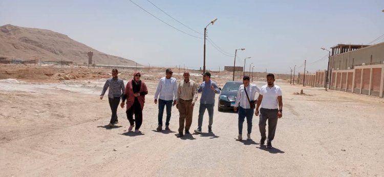 محافظ سوهاج يعلن تسليم قطعة أرض لإقامة مصنع لتجفيف البصل والثوم بحي الكوثر