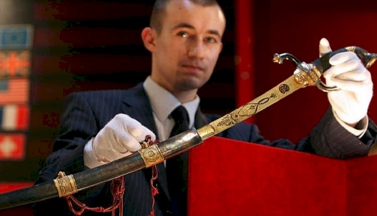 سيف نابليون للبيع