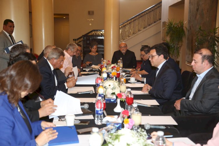 وزير الثقافة يترأس الاجتماع الأول للجنة دراسة التأثيرات الاجتماعية للدراما المصرية والإعلام