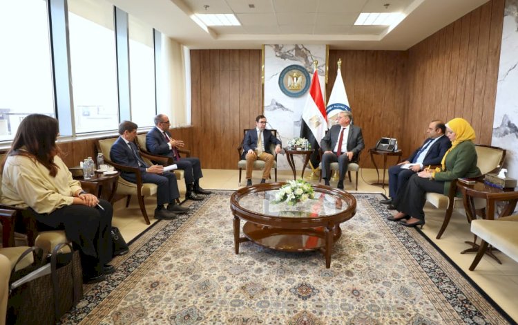 وزير البترول يجث مع شارد كابيتال  الوقوف علي تطورات مجمع البتروكيماويات بالعلمين