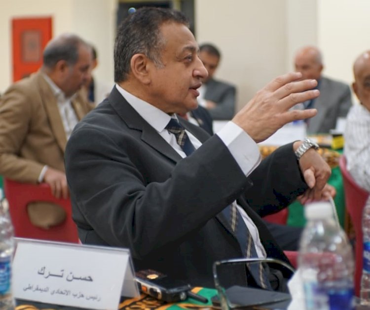 الحزب الاتحادي الديمقراطي يشيد بانجازات عمال مصر في عيدهم