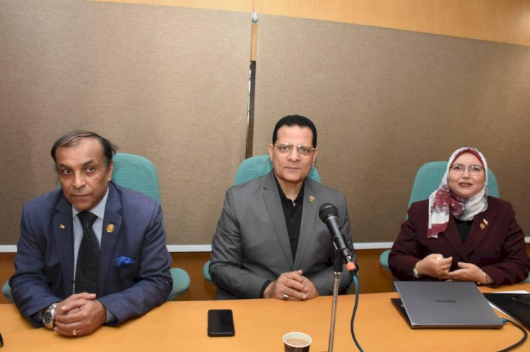 أساليب التفكير وصناعة القرار بمكتبة مصر العامة بمدينة دمنهور