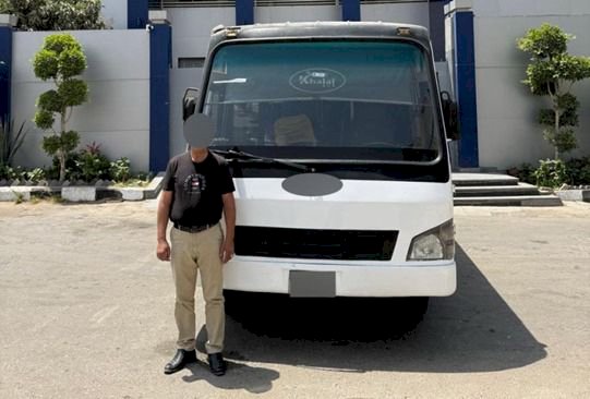 ضبط قائد أتوبيس فيديو السير عكس الإتجاه بالقاهرة