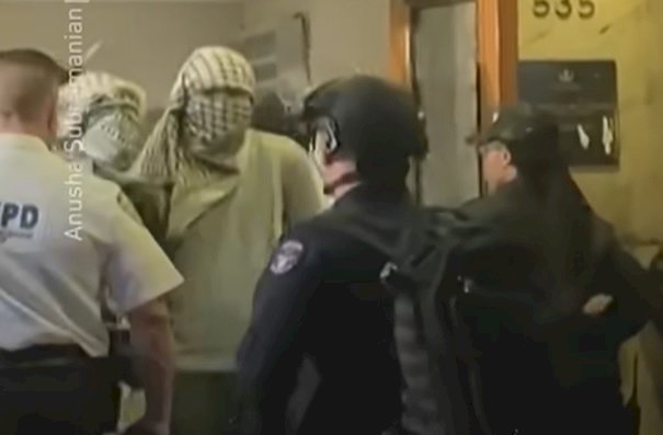 منع دخول 33 شخصا لجامعة كولومبيا وتعليق دراسة 65 طالبا طالبوا بوقف إبادة غزة