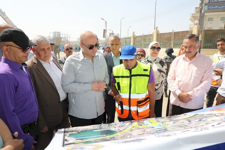 محافظ بني سويف يوجّه بسرعة الانتهاء من أعمال نقل خط الغاز بمشروع كوبري الشاملة