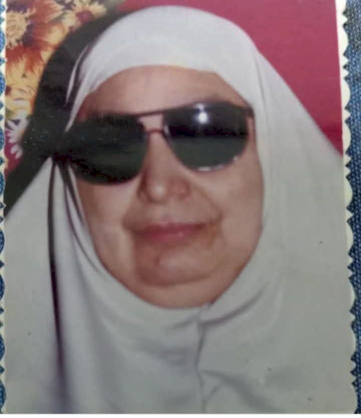 أهالي أبوقرقاص بالمنيا يشيعون جثمان الشيخة محاسن أقدم محفظة قرآن