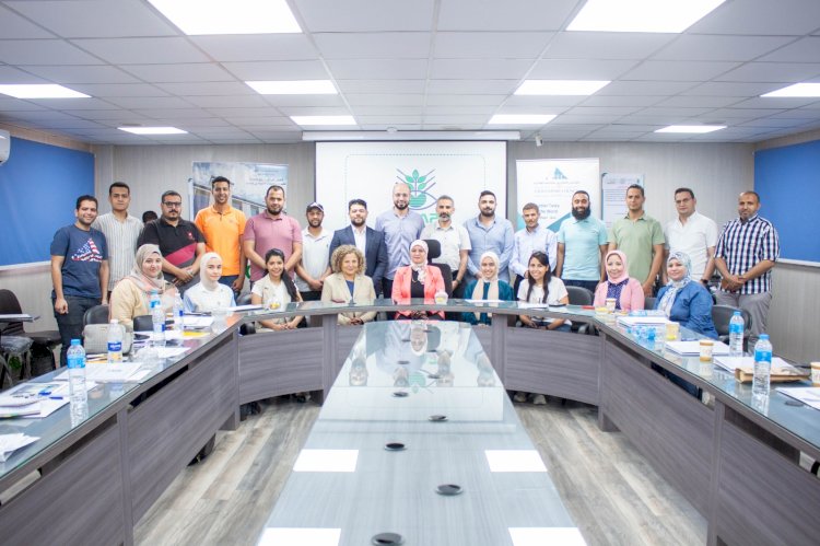 متبقيات المبيدات والصناعات الغذائية  يختتمان برنامج  حول سحب العينات الغذائية