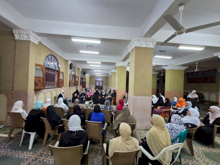 الأوقاف تعقد (٣٢٣) مجلس فقه لبيان أنواع الإحرام