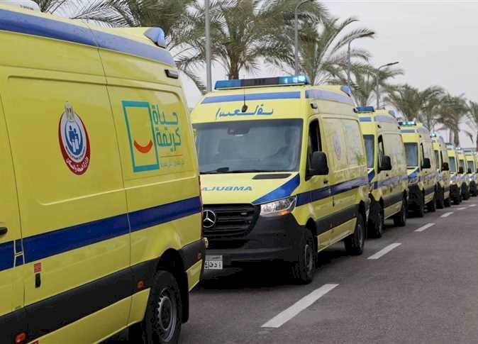 بينهم 3 أطفال.. إصابة 5 أشخاص من أسرة واحدة في انقلاب سيارة بـ المنيا