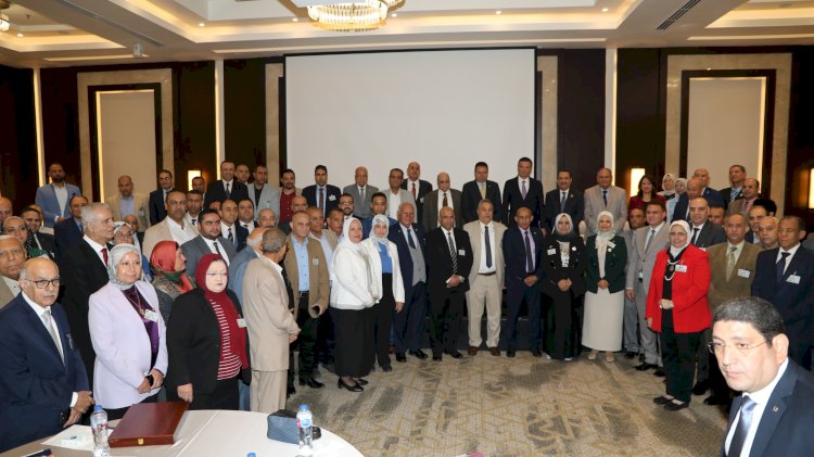 وزير الزراعة يطلق فعاليات ورشة عمل حول توطين صناعة المبيدات في مصر