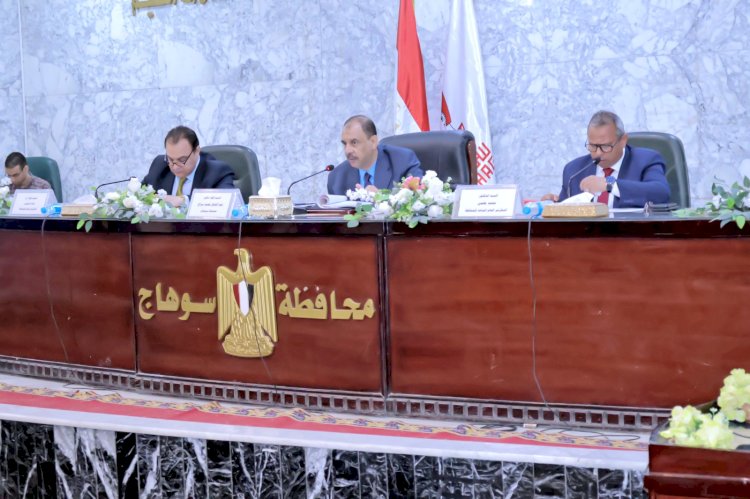 محافظ سوهاج : إعفاء ذوي الإعاقة من تعريفة ركوب العبارات النهرية