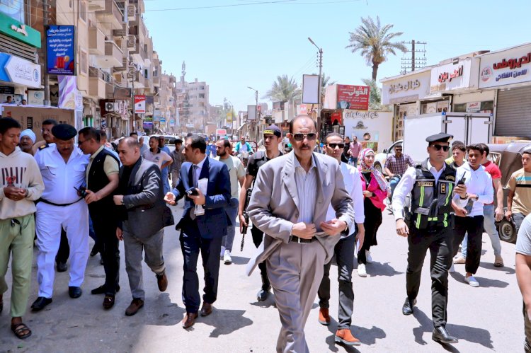 محافظ سوهاج:شهر مهلة لرئيس مدينة جرجا لعودة الانضباط للشوارع