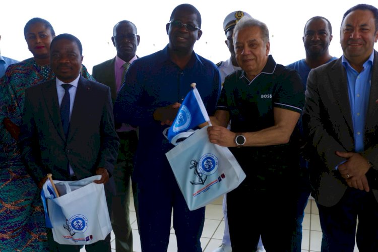 بعثة اتحاد الصناعات المصرية تبحث التعاون مع هيئة ميناء أبيدجان