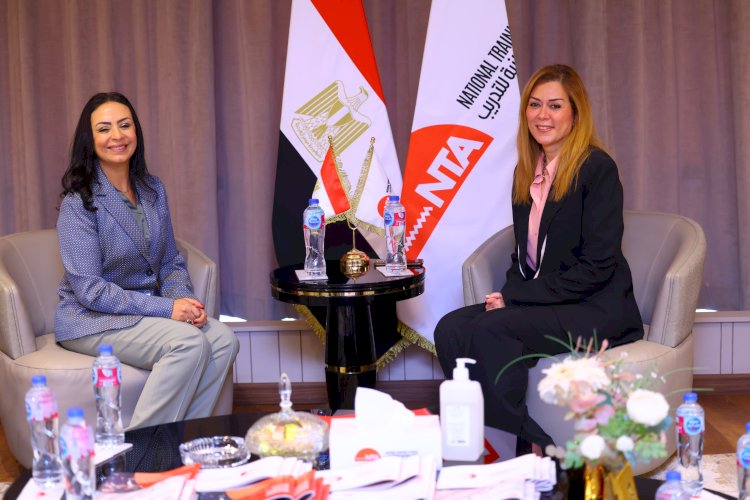 وزيرة التضامن تشارك في المقابلات الشخصية لبرنامج " المرأة تقود للتنفيذيات"