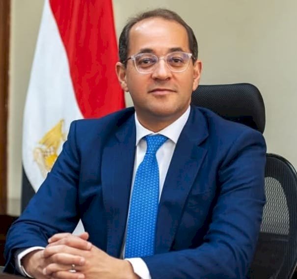 الأزهري يهنئ وزير المالية  بفوزه بجائزة وزير المالية الإفريقي لعام ٢٠٢٥