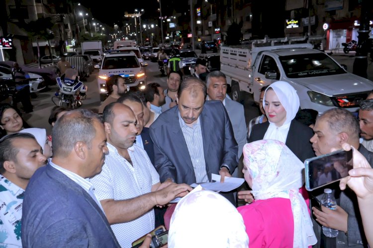 محافظ سوهاج يتفقد شارع أسيوط/سوهاج بعد الانتهاء من أعمال التطوير