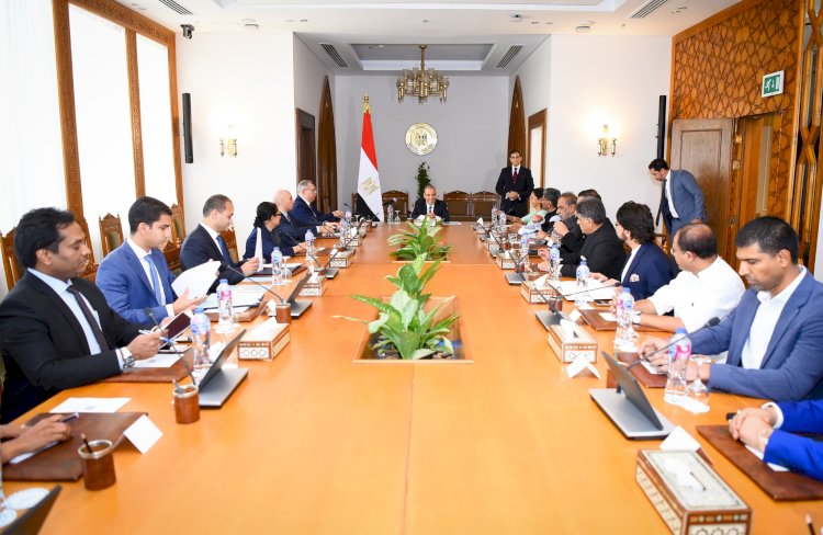 وزير الخارجية يستقبل وفد برلماني رفيع المستوي من جمهورية الهند