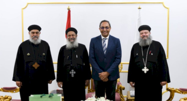 محافظ قنا يستقبل وفدًا من مطرانية الأقباط الأرثوذكس للتهنئة بعيد الأضحى المبارك