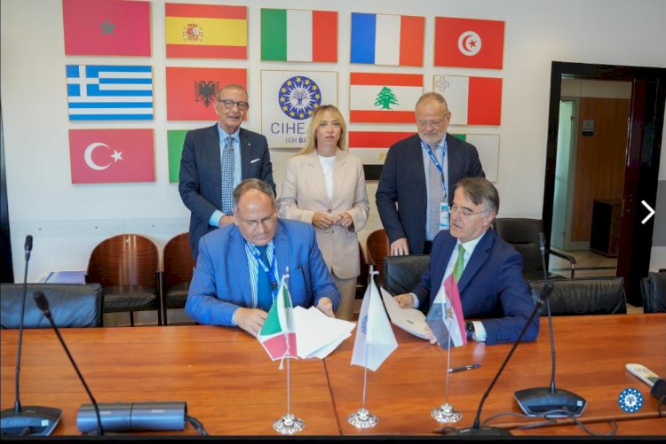 البحوث الزراعية و سيام باري يوقعان مذكرة لتعزيز التعاون للباحثين المصريين